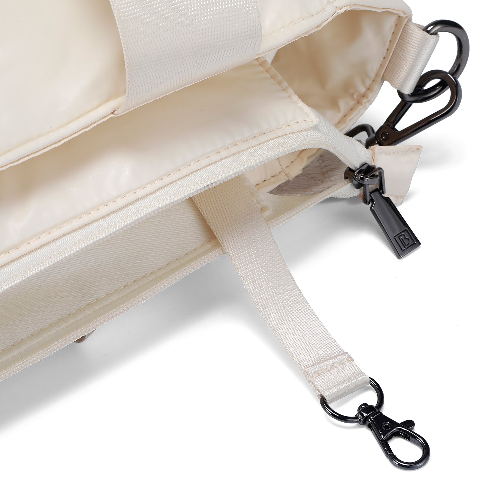 Florence diaper bag 17L cream - shoulder bag, changing bag - hard-wearing - incl. cool bag, changing mat and stroller hooks - nylon