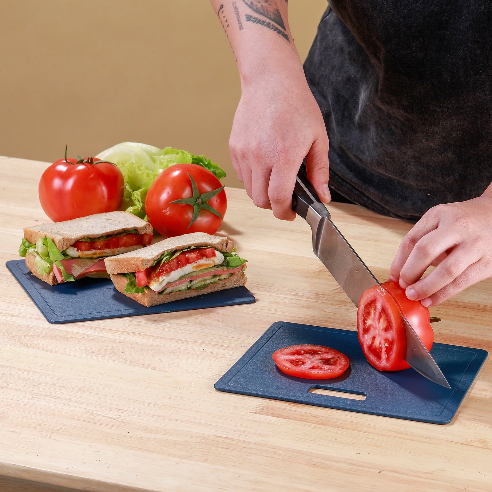 Koelbox 12L met draagband blauw - Dividers - snijplanken - tot maximaal 40 uur isolatie - incl. 2 koelelementen van 200ml