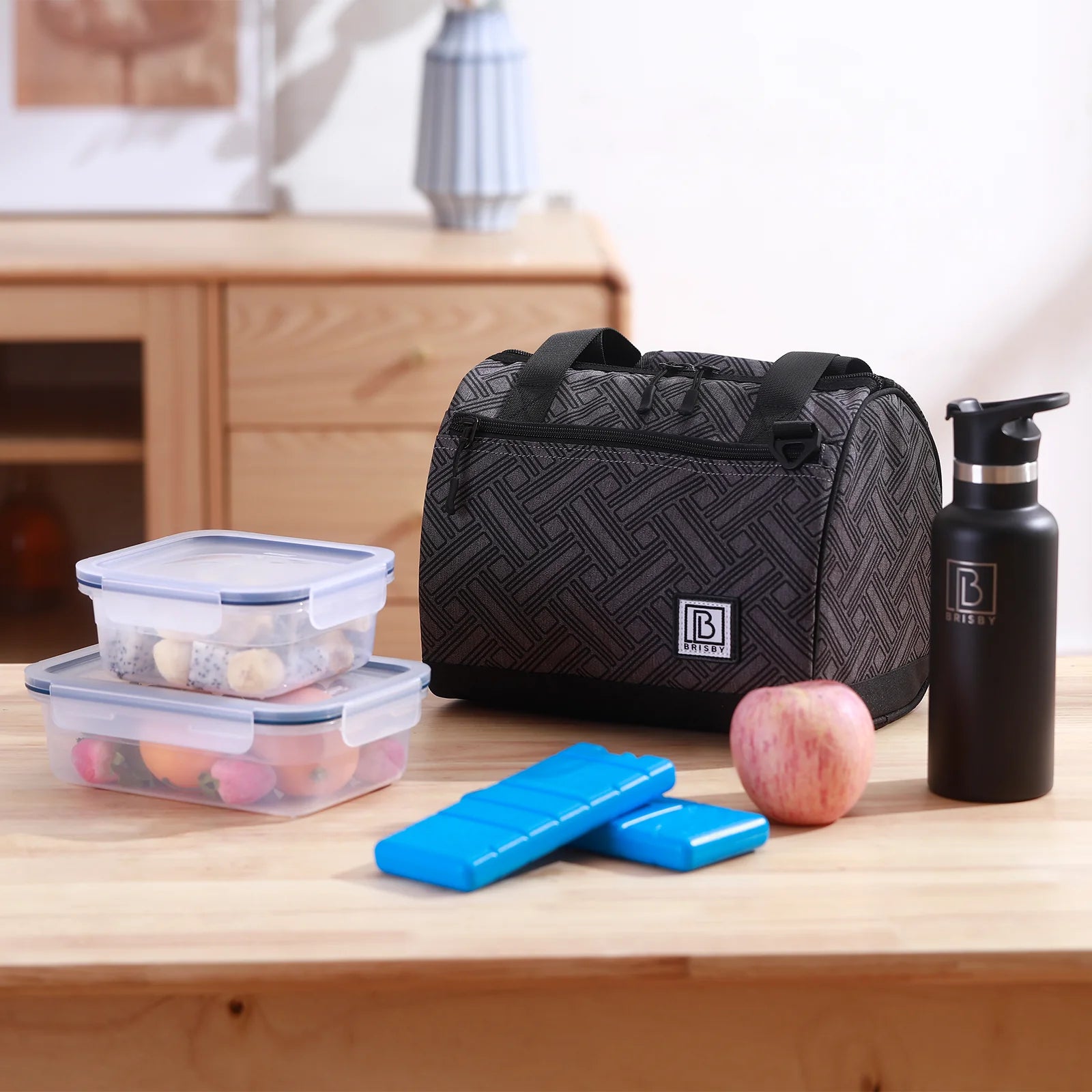 Cooler bag 10L avant - Lunch bag - 4-layer insulated - 2 free cooling elements - incl. shoulder strap