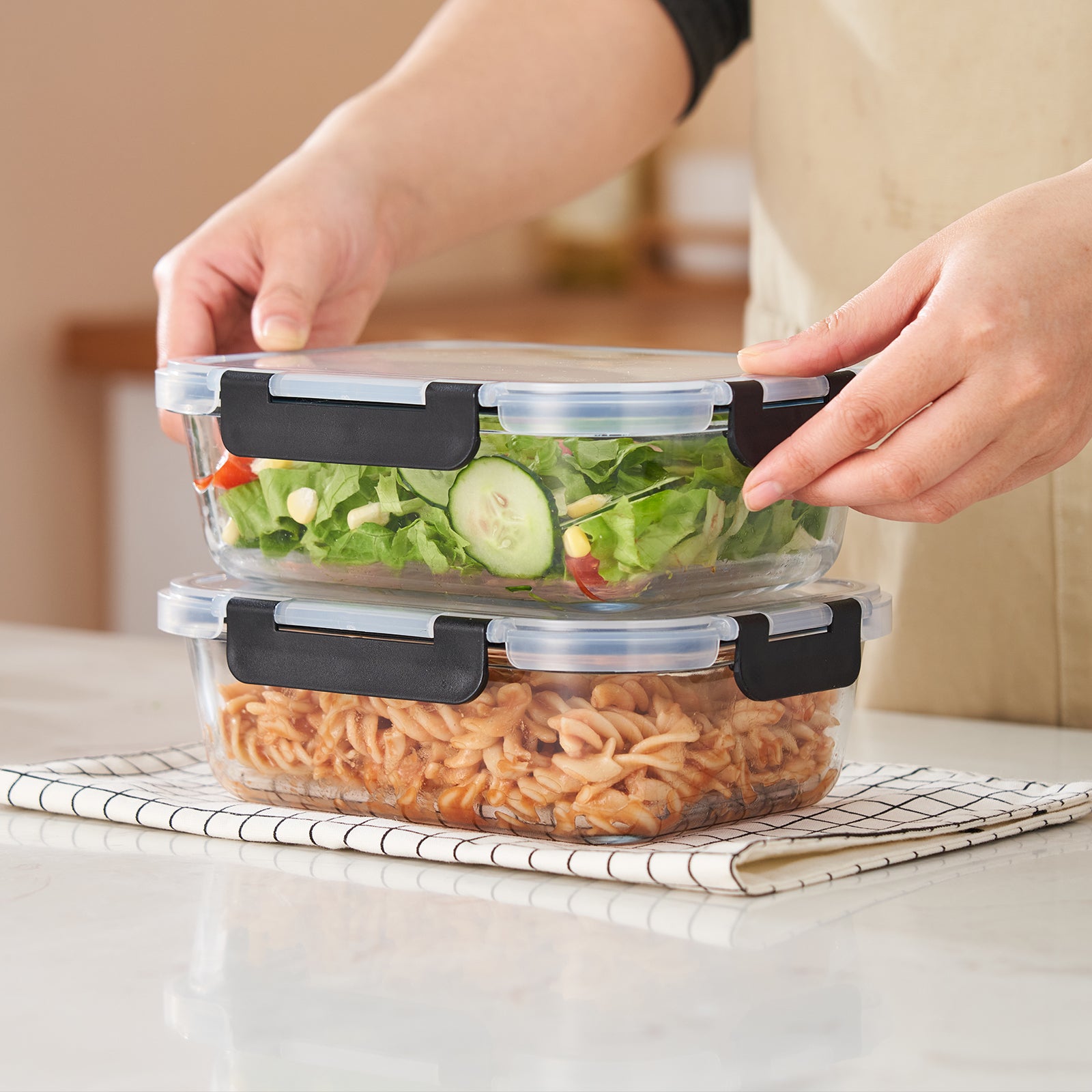 BARDI 5 Delige Glazen Meal Prep Bakjes Inclusief 10 Stuks Wonderspons - Glazen Vershoudbakjes - Glazen Opbergbakken - Diepvriesbakken - Luchtdicht - BPA Vrij - 1060ML - Glas - Zwarte Clips