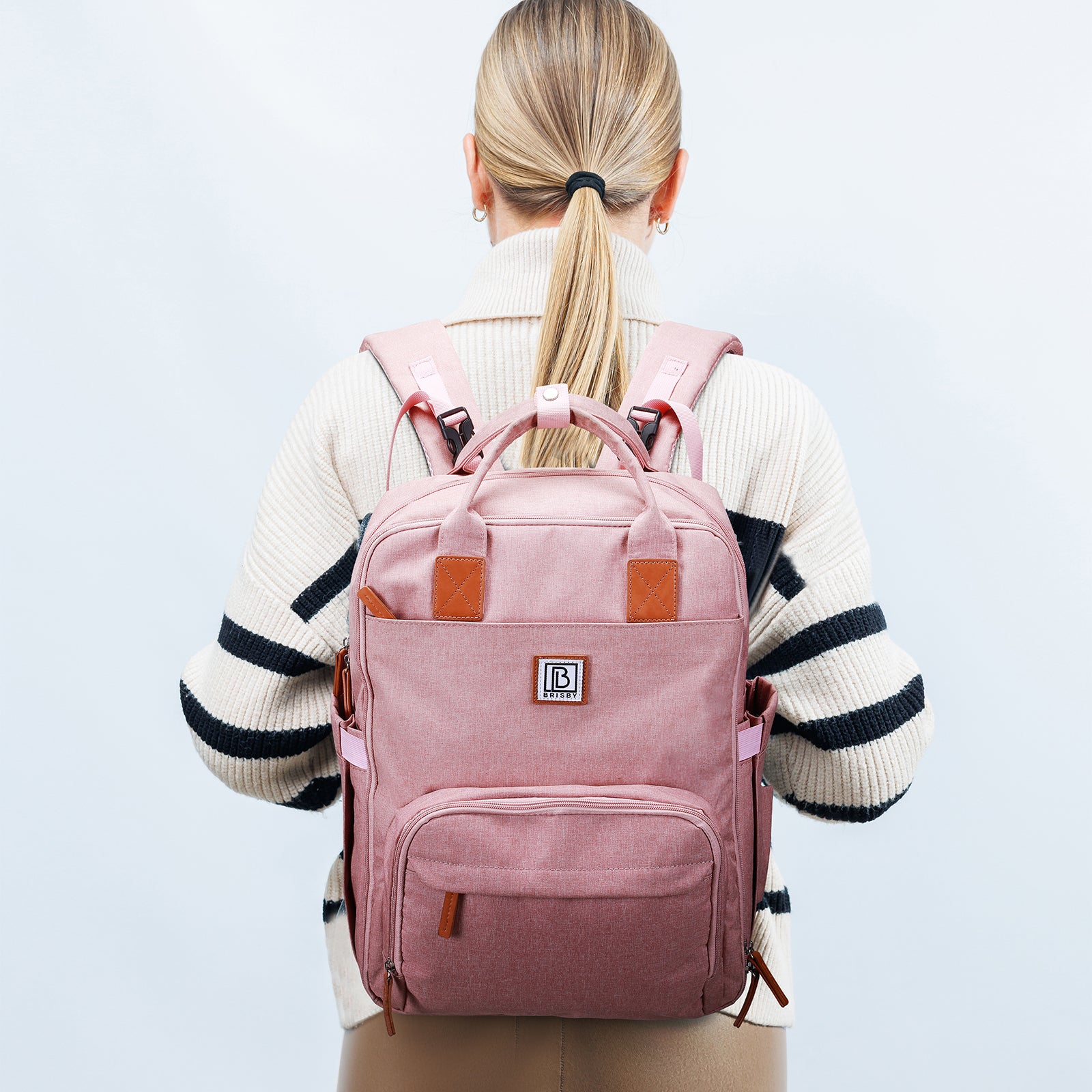 Brisby Rugzak voor Dames & Heren – Comfortabele, Waterafstotende Rugtas met Laptopvak, perfect als Schooltas, Werktas & voor op Reis. Geschikt als handbagage. Levenslange Garantie! - Roze
