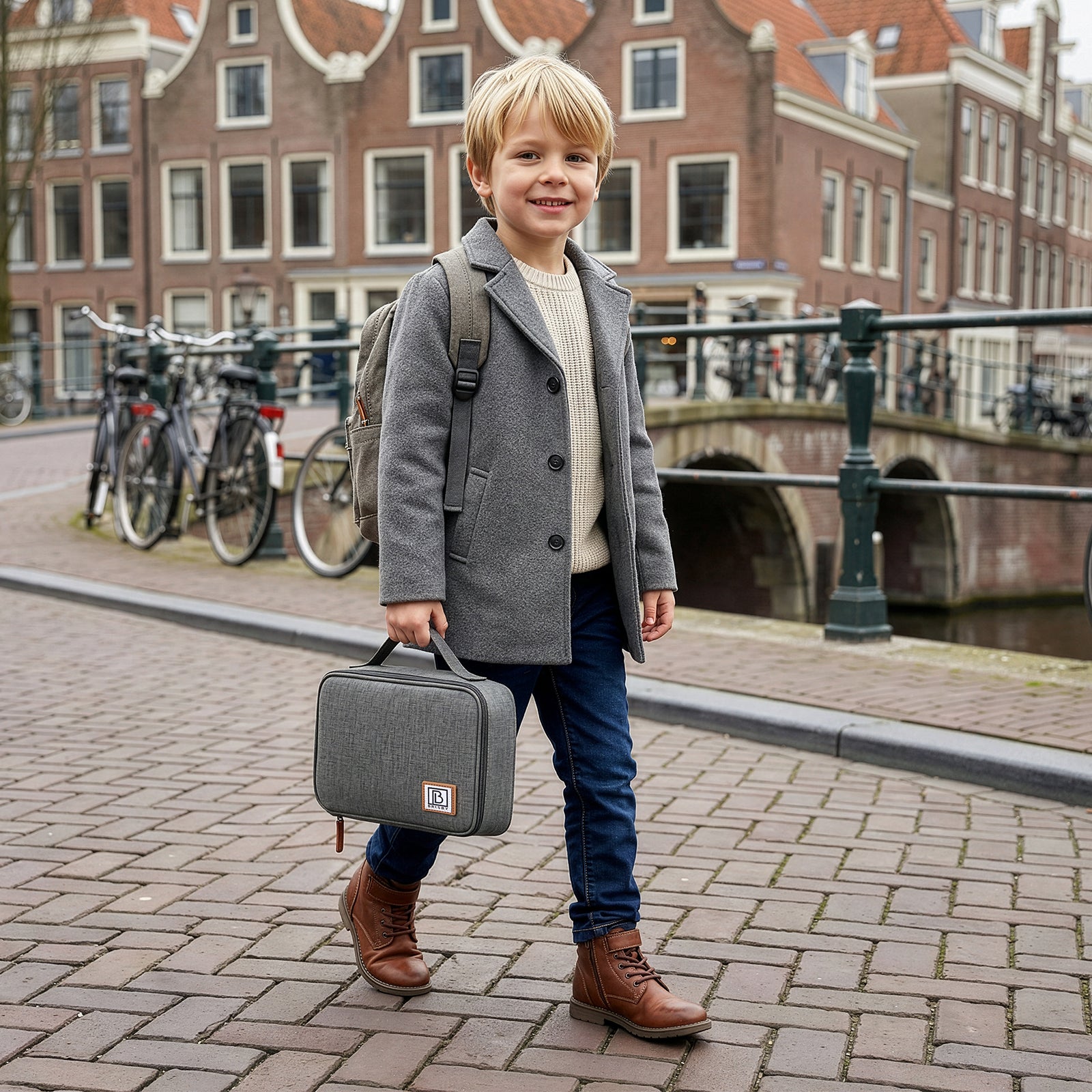 Brisby Koeltas & Lunchtas 2,5 Liter voor Kinderen - Inclusief Koelelement & Naamkaartje - Donkergrijs