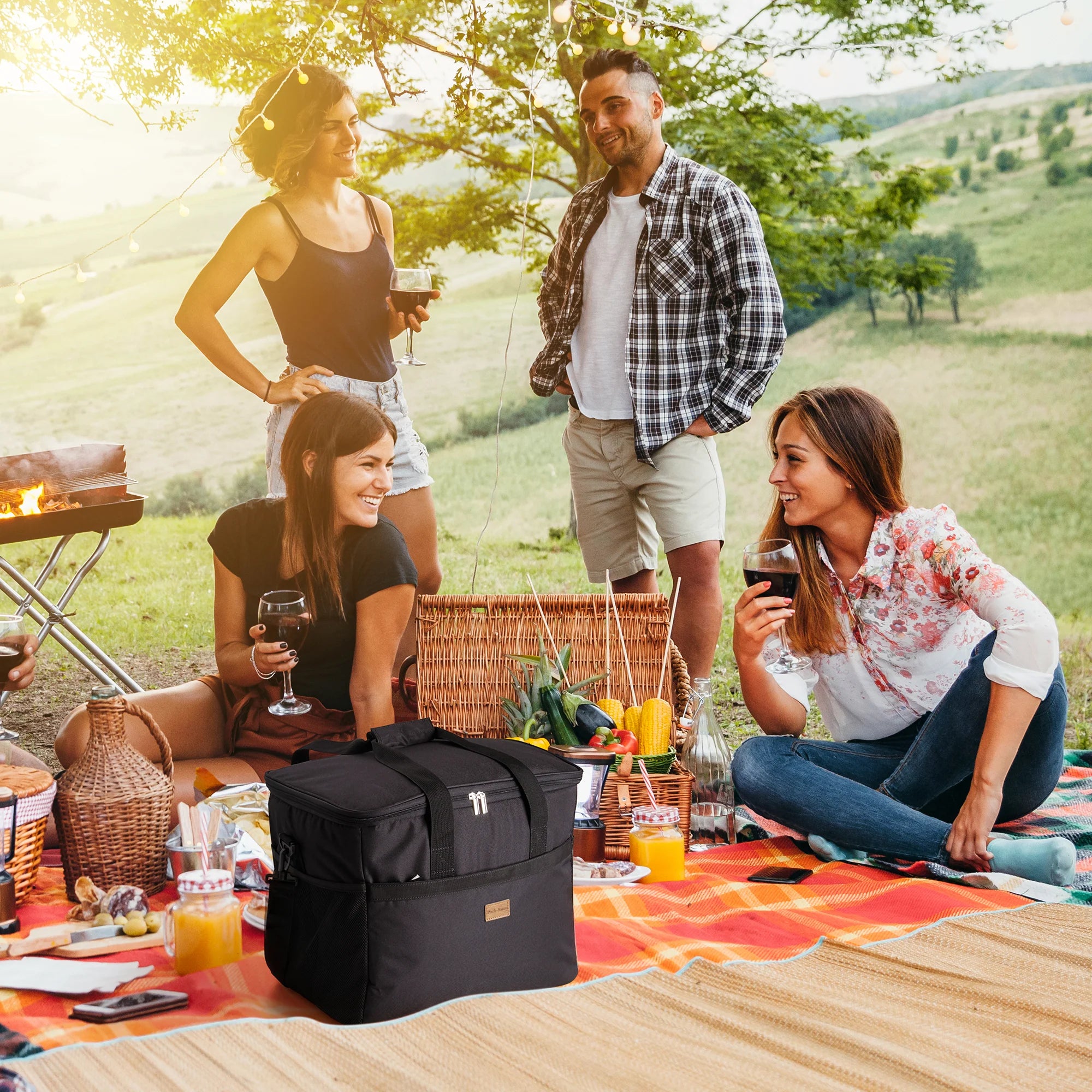 Cooler bag 40L black - lunch bag - foldable - 4-layer insulated - incl. 6 free cooling elements and carrying strap