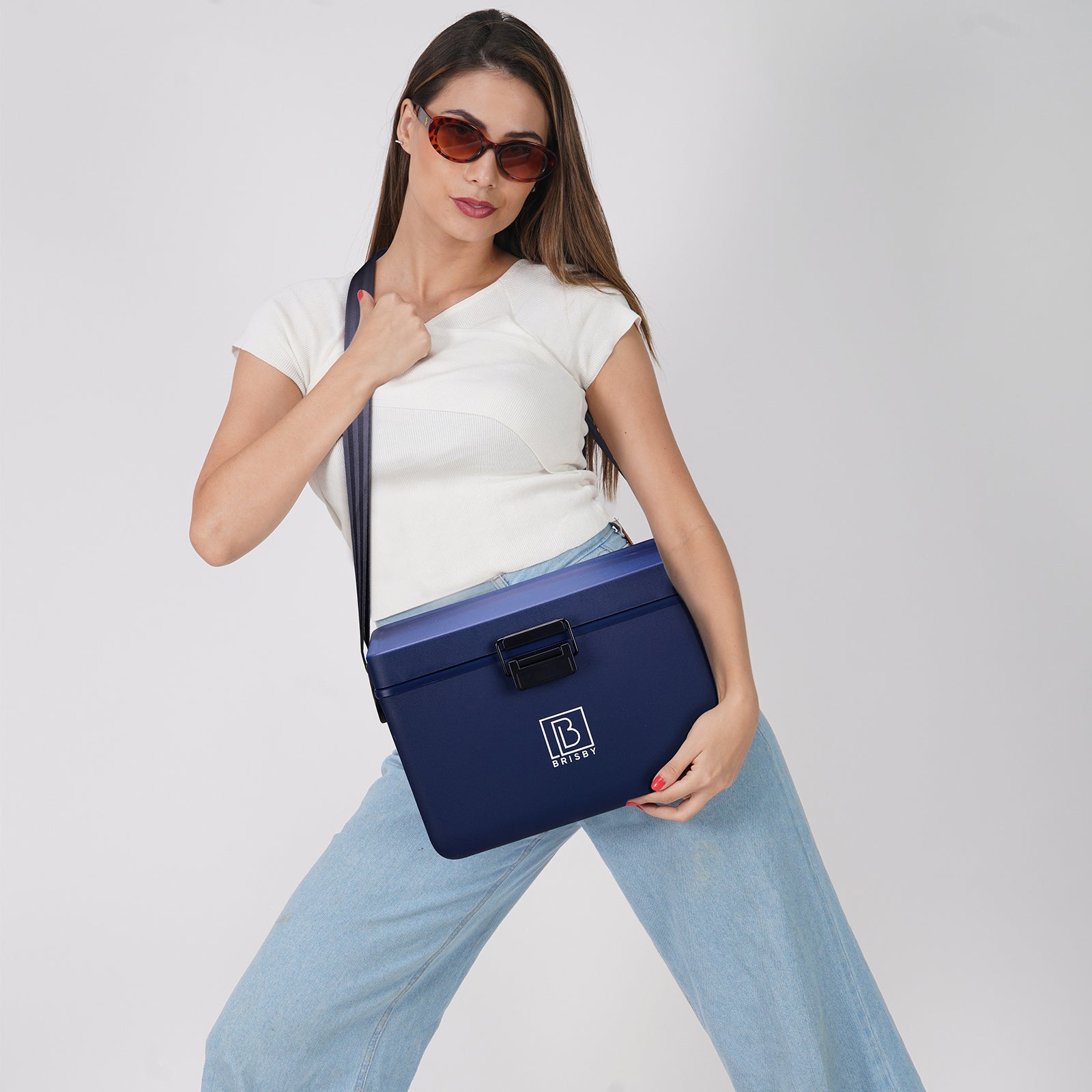 Koelbox 12L met draagband blauw - Dividers - snijplanken - tot maximaal 40 uur isolatie - incl. 2 koelelementen van 200ml