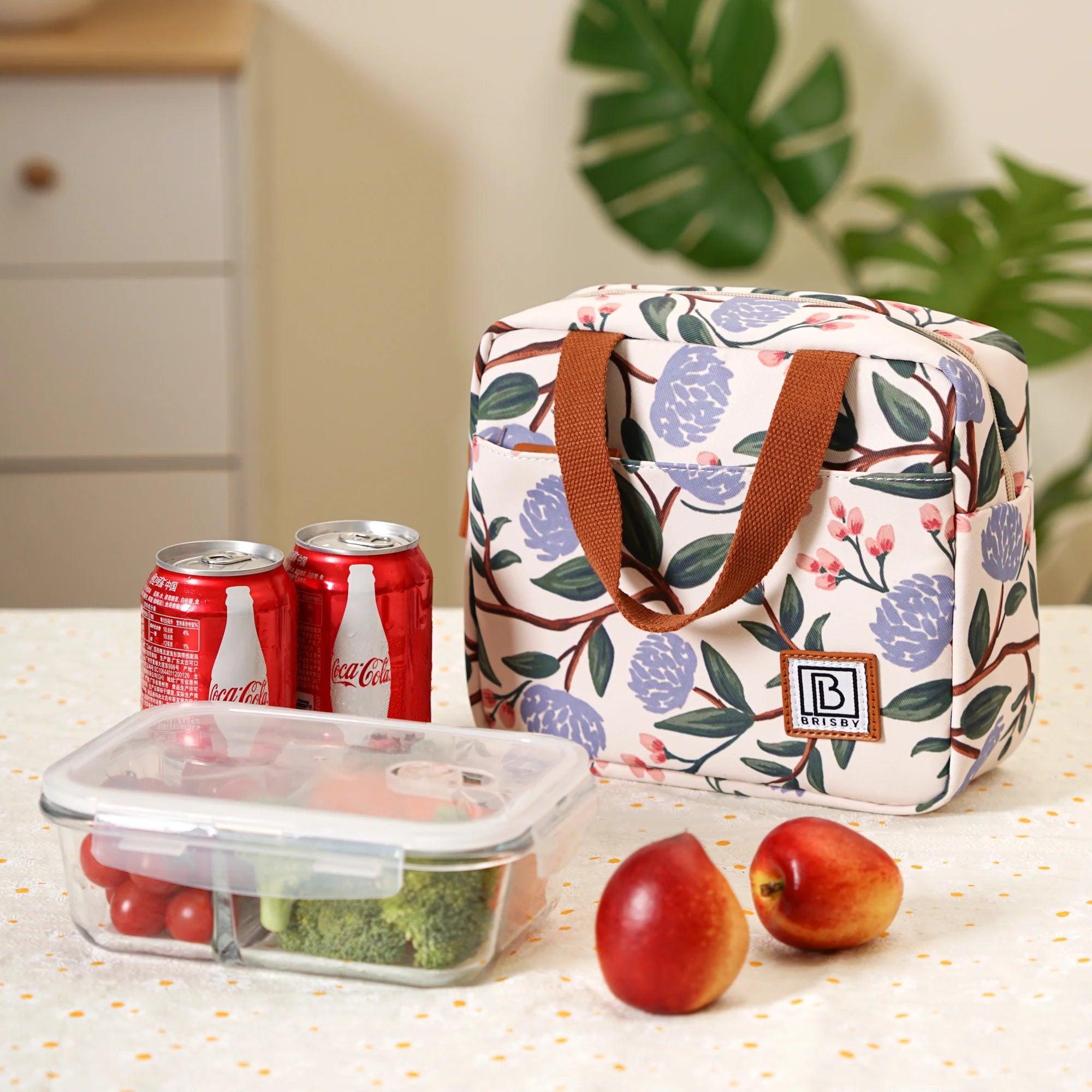 Cooler bag 4L white flowers - 4-layer insulated - free cooling element