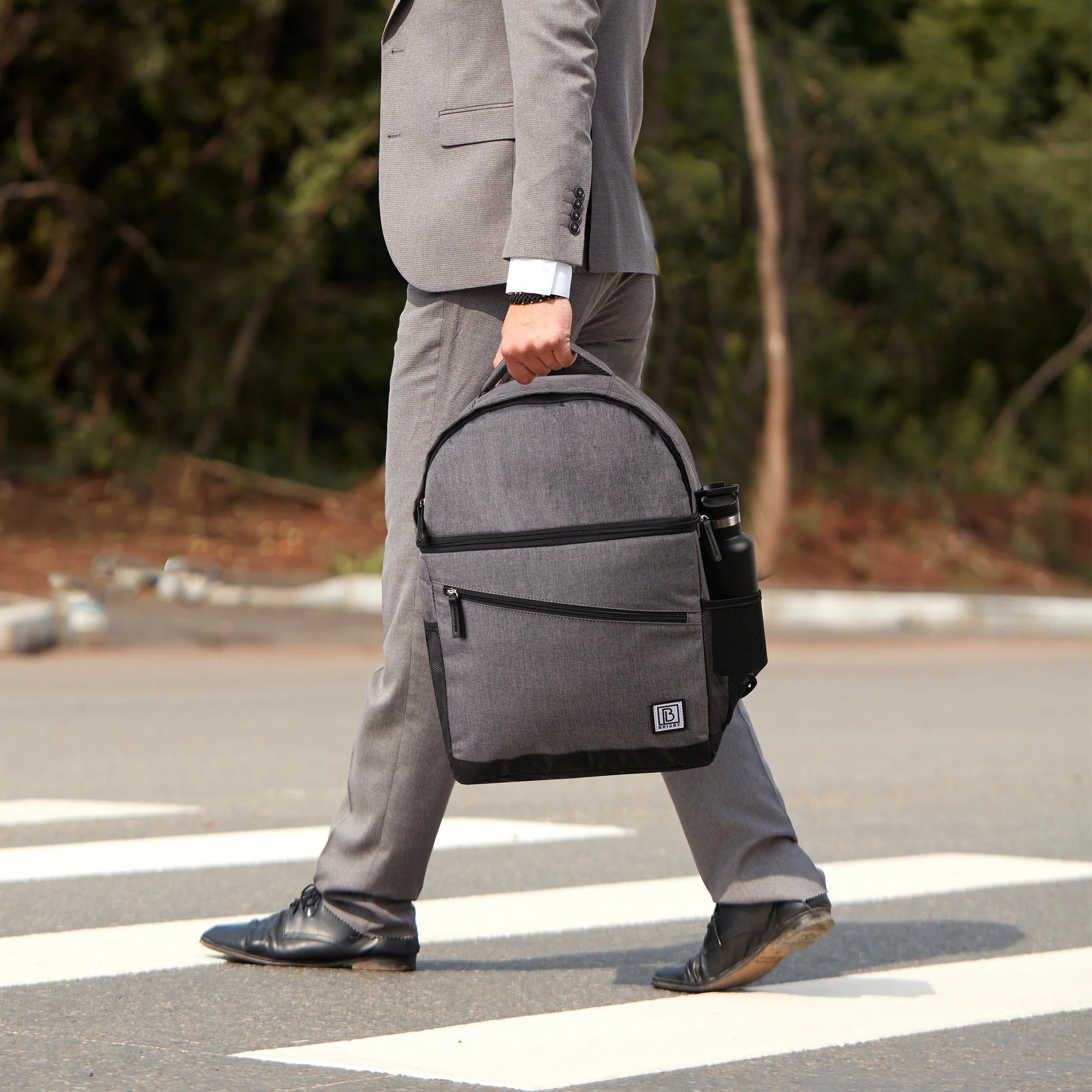 Cooler bag 25L dark gray - backpack - 4-layer insulated - water-repellent - incl. 2 free cooling elements and beer opener