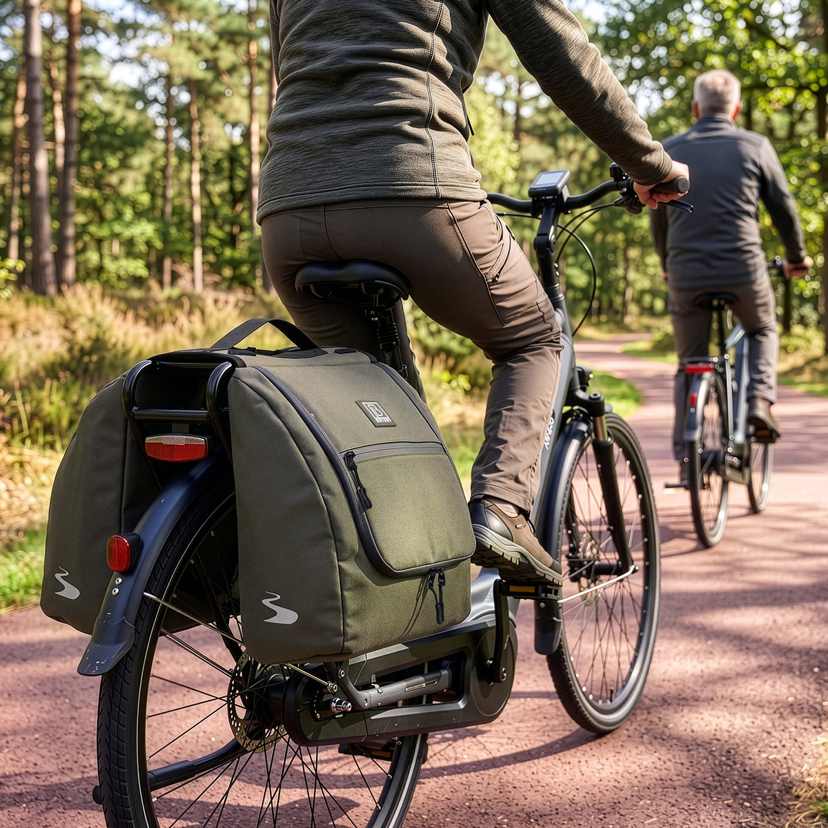 Brisby Dubbele Fietstas 28 Liter – Koeltas en Lunchtas – 4-laags Geïsoleerd – Voor Gewone en Elektrische Fiets – Waterafstotend met Waterdichte Ritsen – Groen