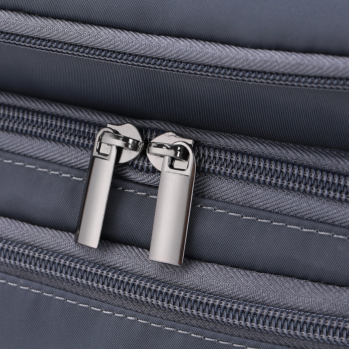 Brisby Koeltas Lunchtas 11 Liter – 4-Laags Geïsoleerd – Inclusief 2 Koelelementen – 2 Compartimenten – Schouderband – Tot 10 Uur Koel - Urban Blue