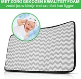 Brisby Slijtvast Verschoonmatje - Voorzien van een Klittenbandsluiting voor Gemakkelijke 1-Hands bediening - Groen