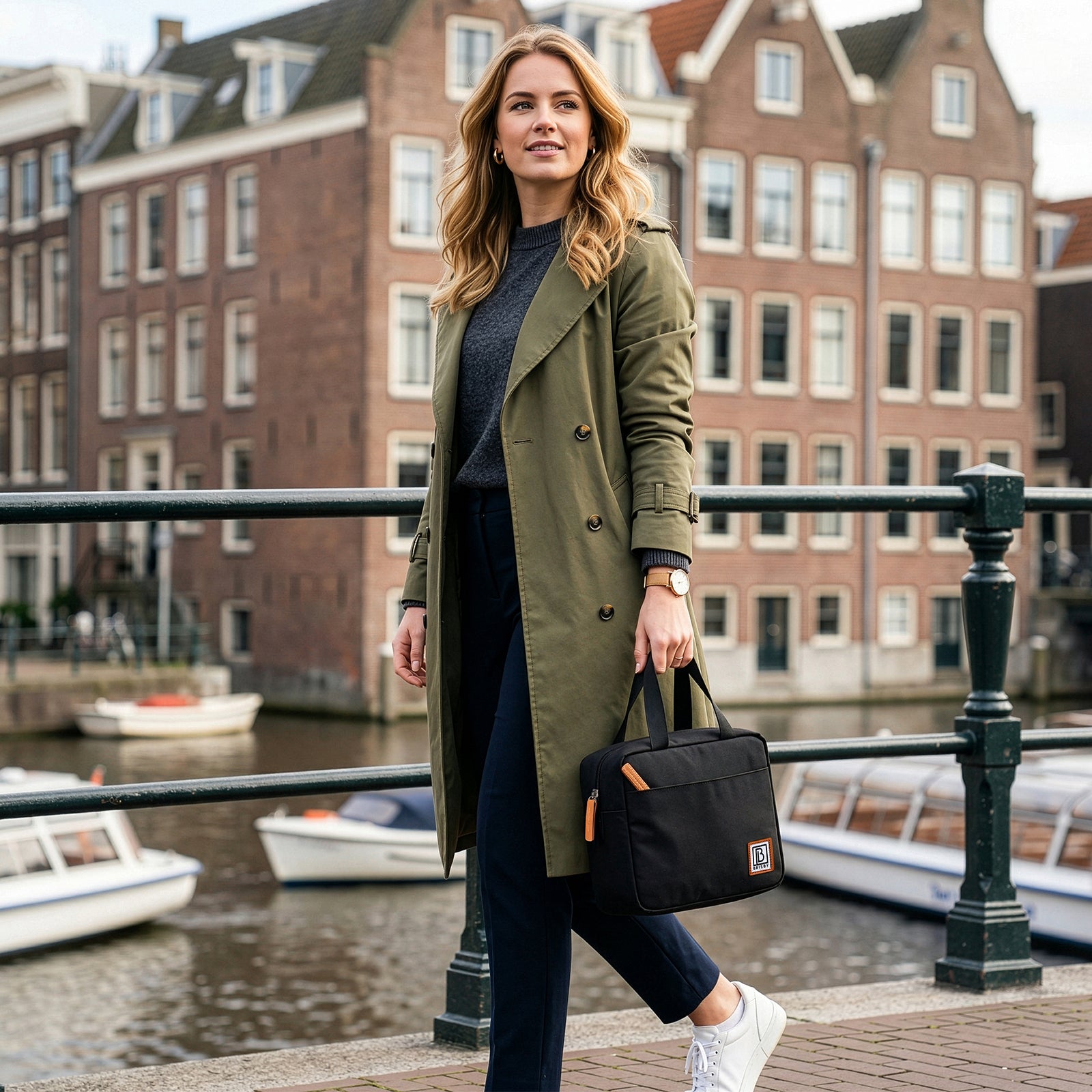 Brisby Koeltas Lunchtas 4L - Waterafstotend - Geïsoleerde Kolftas - Inclusief Koelelement - Zwart