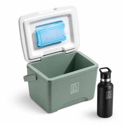 Brisby Koelbox - Frigobox - 8L - Groen - Tot maximaal 40 uur isolatie - Incl. 2 dikke koelelementen van 450ml - Met koelelementen vergrendeld in deksel en Brisby 500ml Zwarte Dubbelwandige Thermosfles