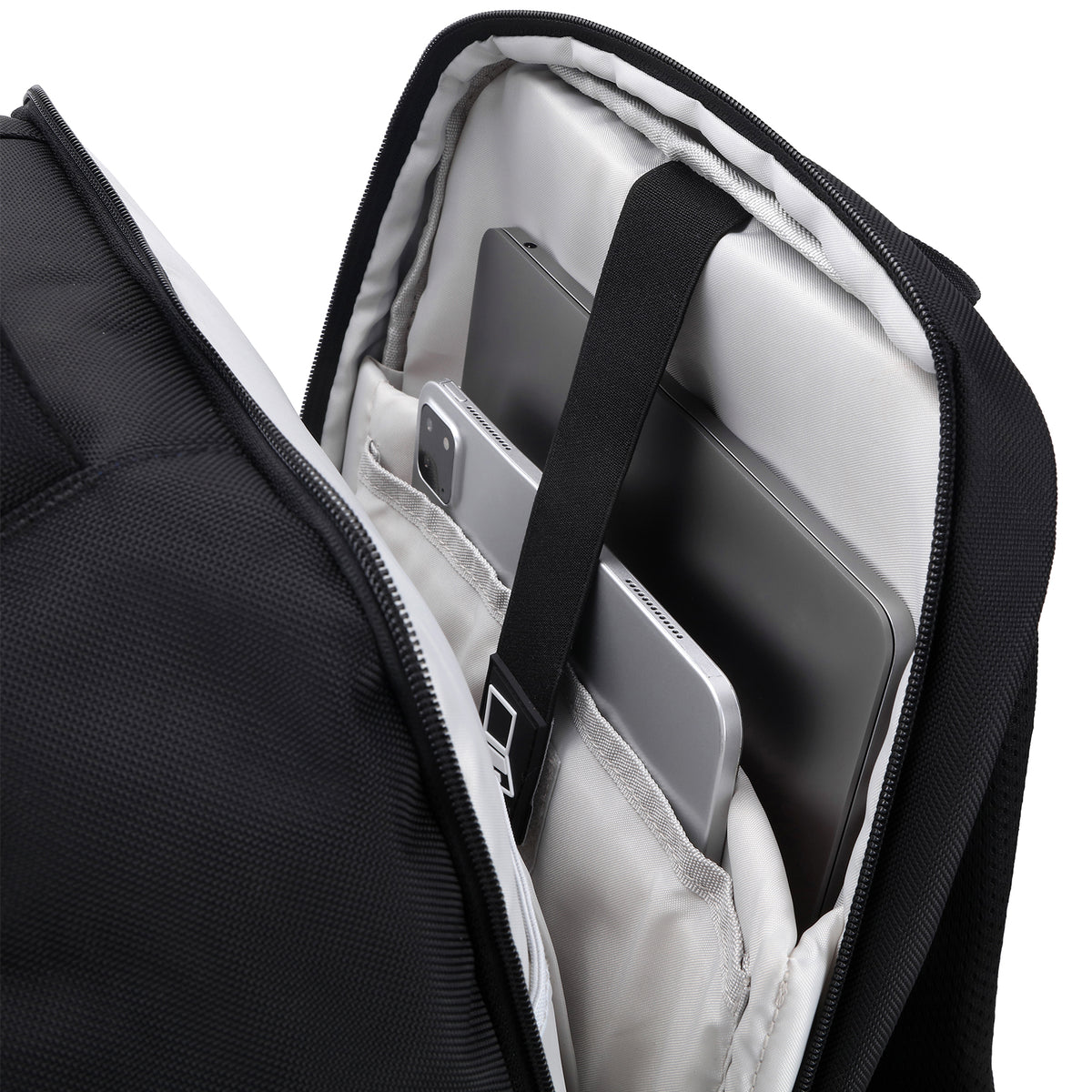 Brisby Rugzak Pro 2 – Laptoprugzak tot 15,7 inch voor Werk, School en Reizen – Waterafstotend – Met Tabletvak, Antidiefstalvak en Trolleysleeve – Zwart
