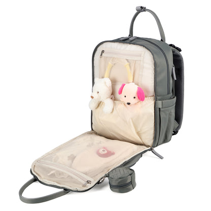 Brisby Premium Luiertas – Uitgebreide en Functionele Verzorgingstas – met buggymontage – Anti Diefstal Vakken - Reistrolley Sleeve - Inclusief verschoonmatje t.w.v.15,99 euro en speenhouder - Levenslange Garantie - Misty Green