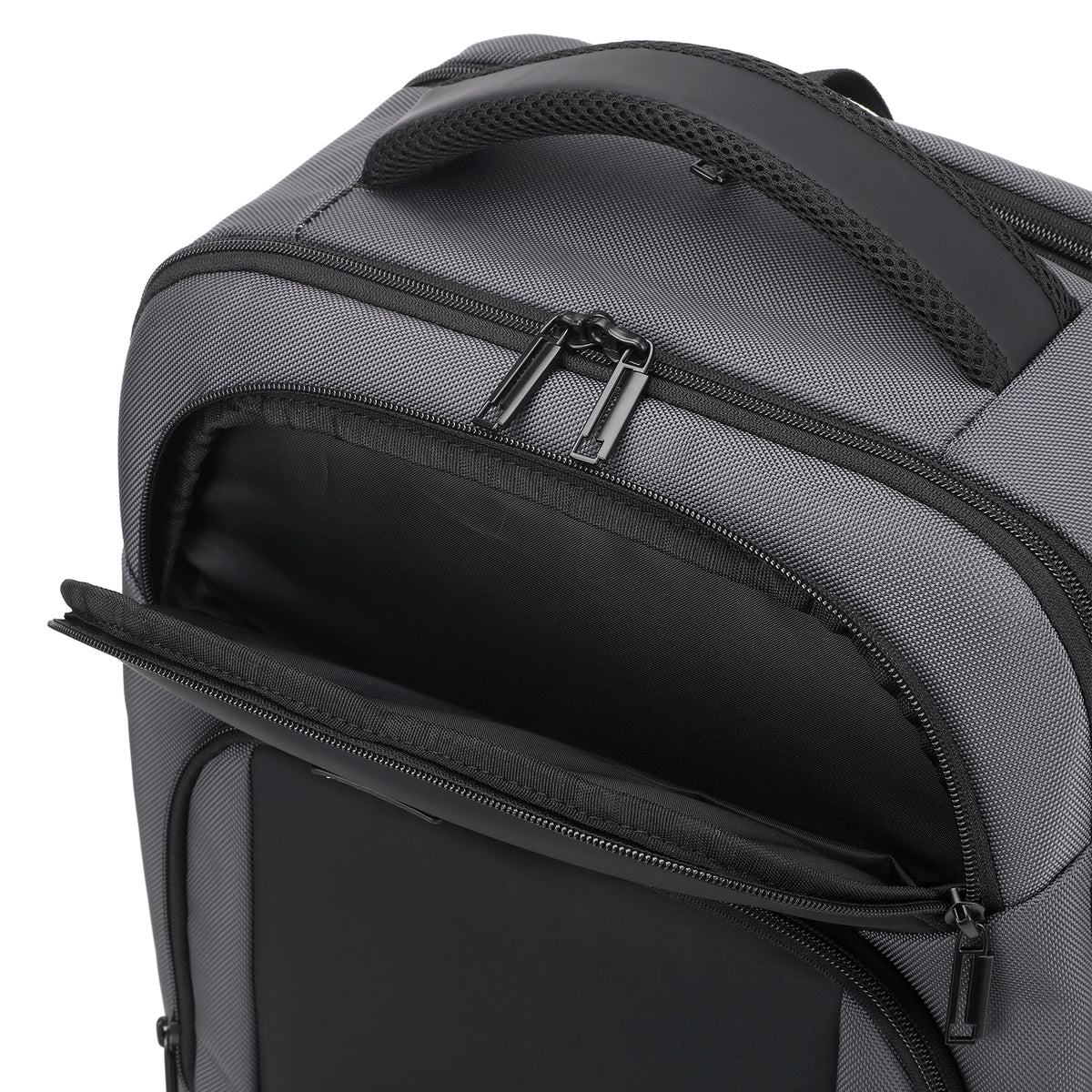 Brisby Rugzak Pro 1 – Laptoprugzak tot 15,7 inch voor Werk, School en Reizen – Waterafstotend – Met Tabletvak, Antidiefstalvak en Trolleysleeve - Grijs