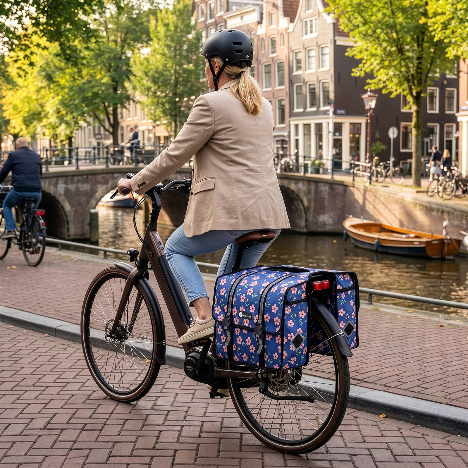 Packaway dubbele fietstas voor bagagedrager 36 liter waterafstotend afneembaar met reflectie Blue Blossom