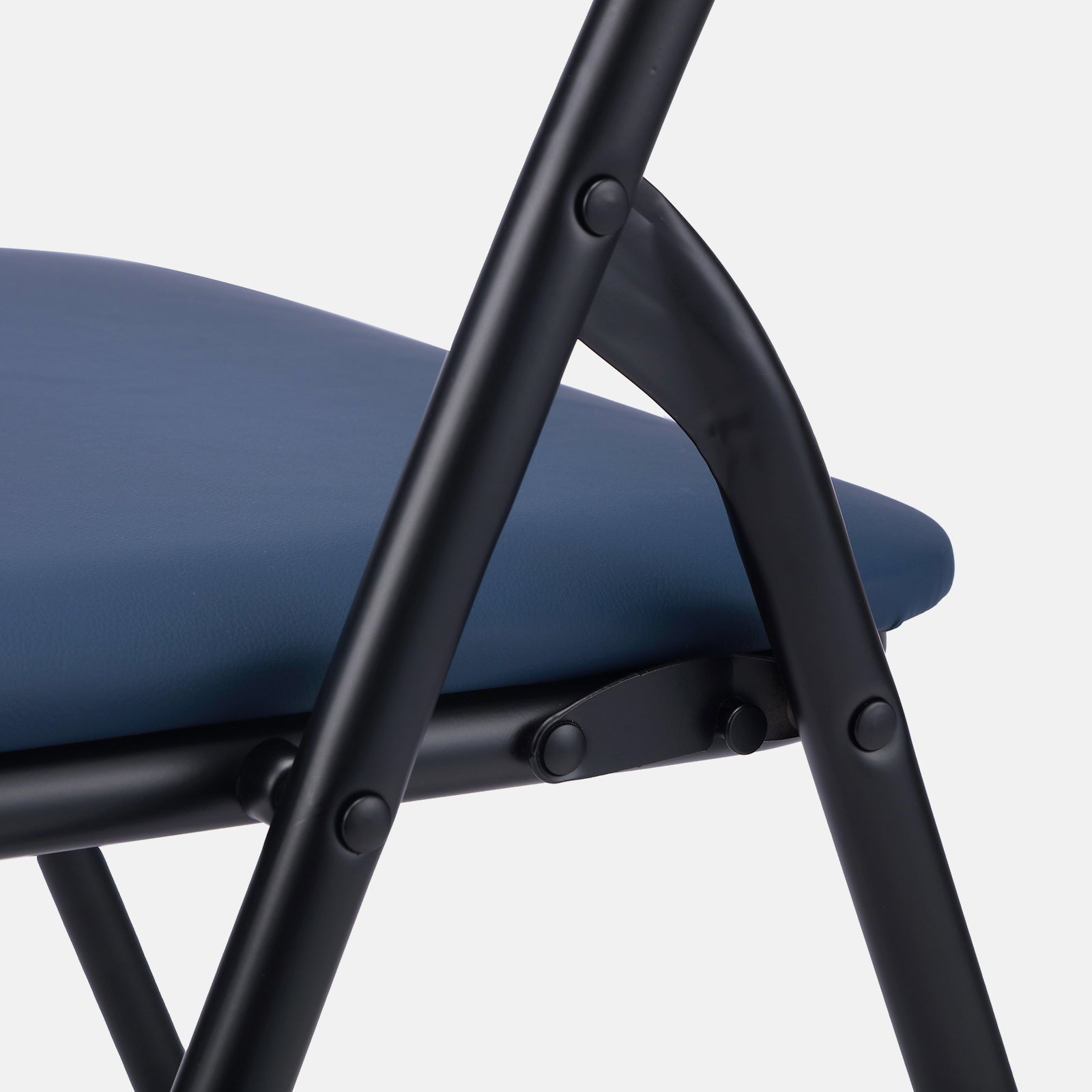 Bardi set van 2 klapstoelen blauw met PVC zitting en rugleuning - stalen frame - draagvermogen 100 kg