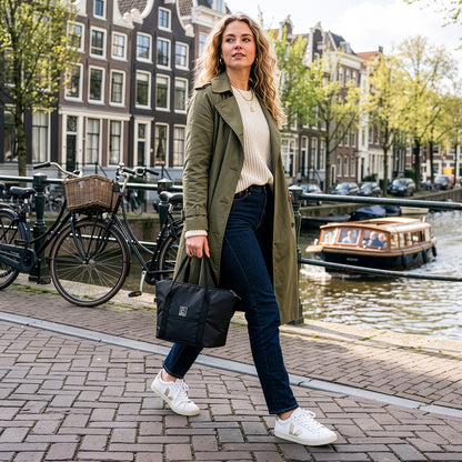 Brisby Koeltas Lunchtas 6L – 4-Laags Geïsoleerd – Inclusief 2 Koelelementen – Waterafstotend – Voor Werk, School & Onderweg – Zwart