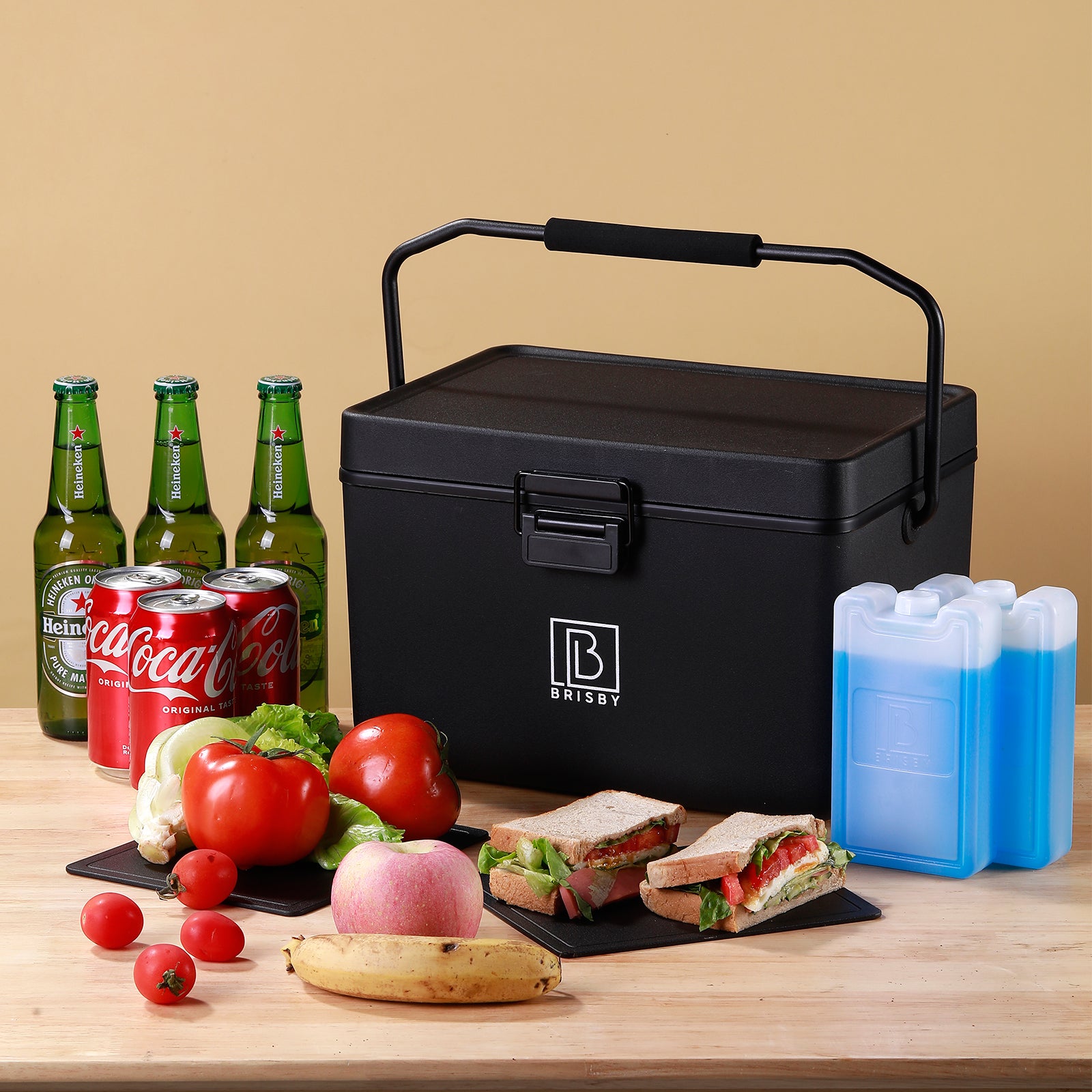 Cool box 12L with handle black - dividers - cutting boards - up to 40 hours insulation - incl. 2 cooling elements of 200ml