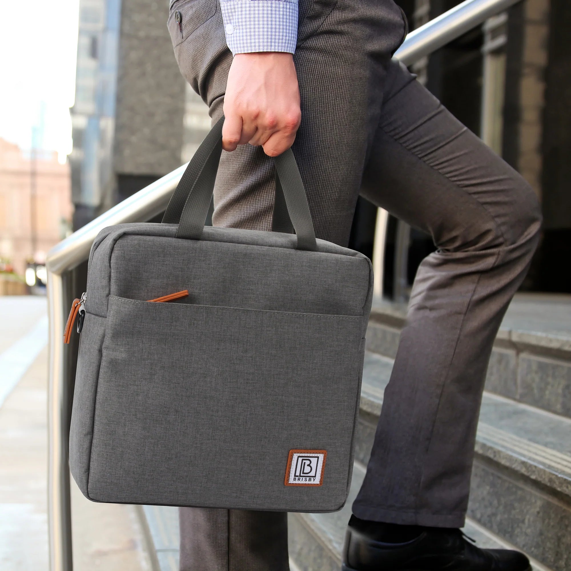 Cooler bag 7L dark gray - Lunch bag - 4-layer insulated - 2 free cooling elements - incl. shoulder strap