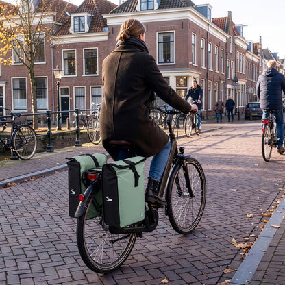 Brisby Dubbele Fietstas Rolltop Zwart 39-48L Waterdicht Geschikt voor Elektrische Fietsen & E-Bike - Groen